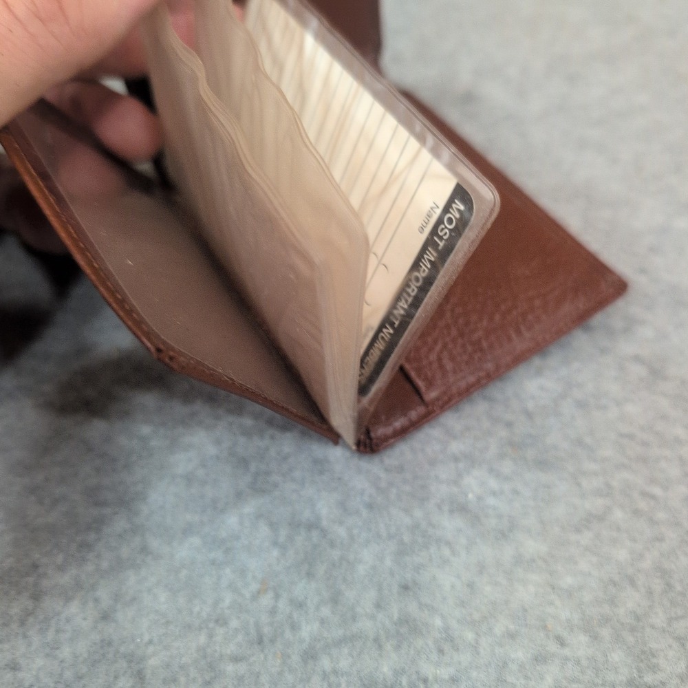 Mens Brown Genuine Leather Bifold Wallet with Removable Photo ID Insert - Picture 6 of 7